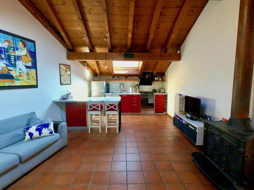Ferienwohnung Kibilu - Via Orrigoni Centro Citta Varese Exterior foto